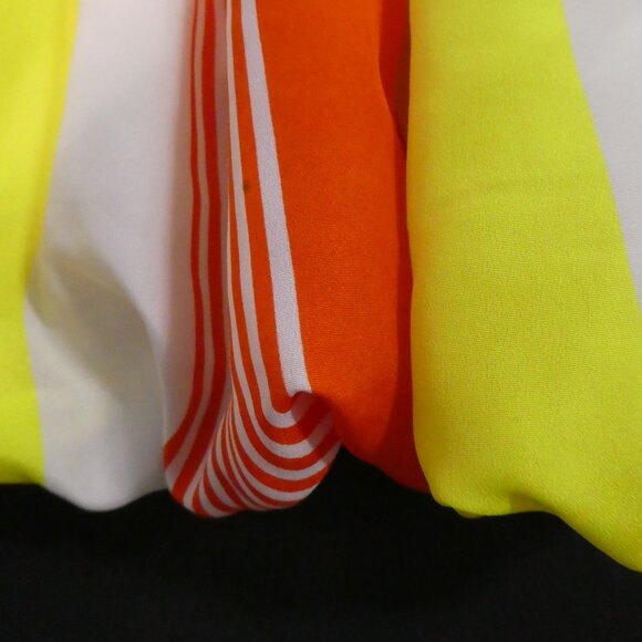 Unbranded | 18 months | Vibrant Striped and Floral Mini Dress for Kids - Picture 7 of 14